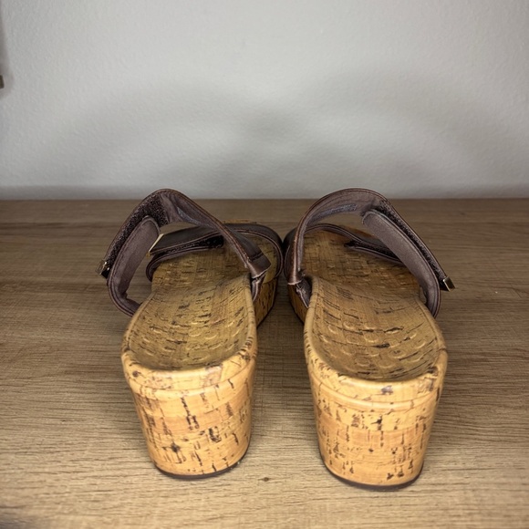 Vionic Pepper Wedge Metallic Brown Slip On Cork Leather Sandals - Picture 4 of 9